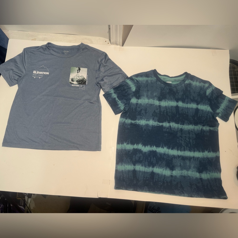 Old Navy Active Gray T-Shirt
